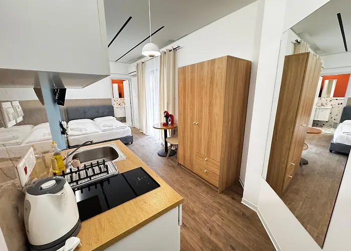Modern Studio 8 Private Kitchenette And Bathroom